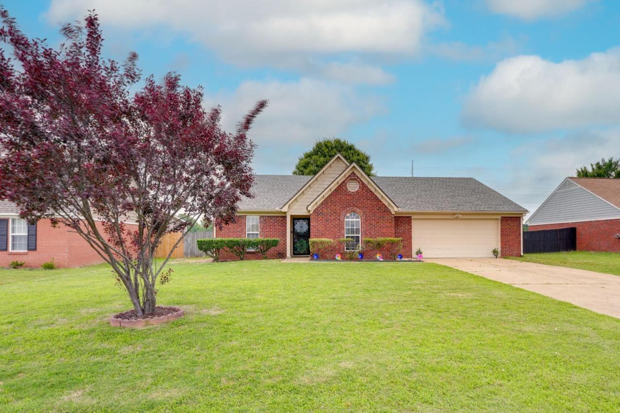 Horn Lake Home With Yard - 8 Mi To Graceland! ภายนอก รูปภาพ